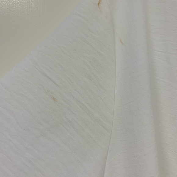 Hilary Radley Ivory White Women’s Short Sleeve Blouse NWT Size L - Picture 3 of 8